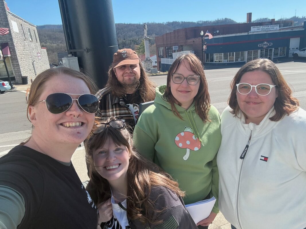 Russell County Makes History with First 'No Kings' Protest — photo 5